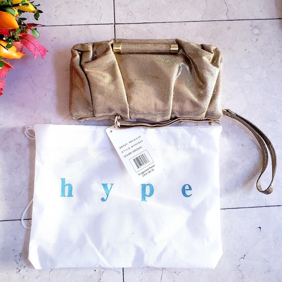 Hype shimmery gold wristlet - Picture 2 of 8